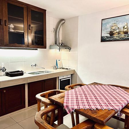 Apartments Simovic 티바트 외부 사진